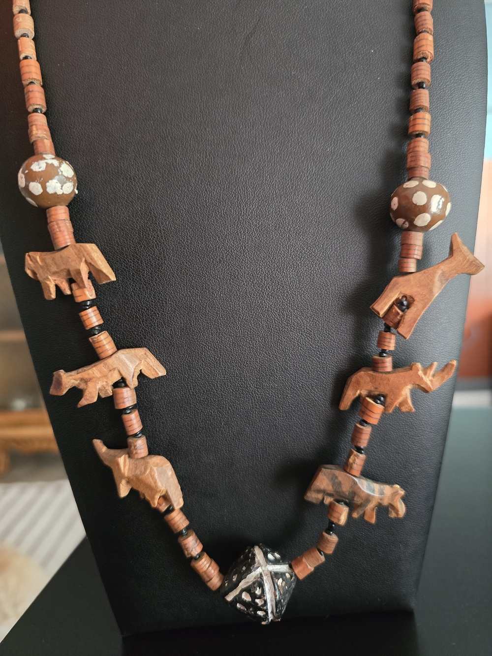 Carved Wood Animal Pendant Bead Necklace in Brown - Picture 2 of 6